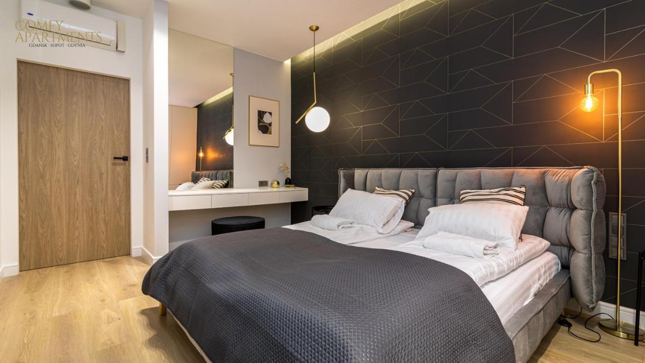 Chmielny River View - Granaria - Comfy Apartament